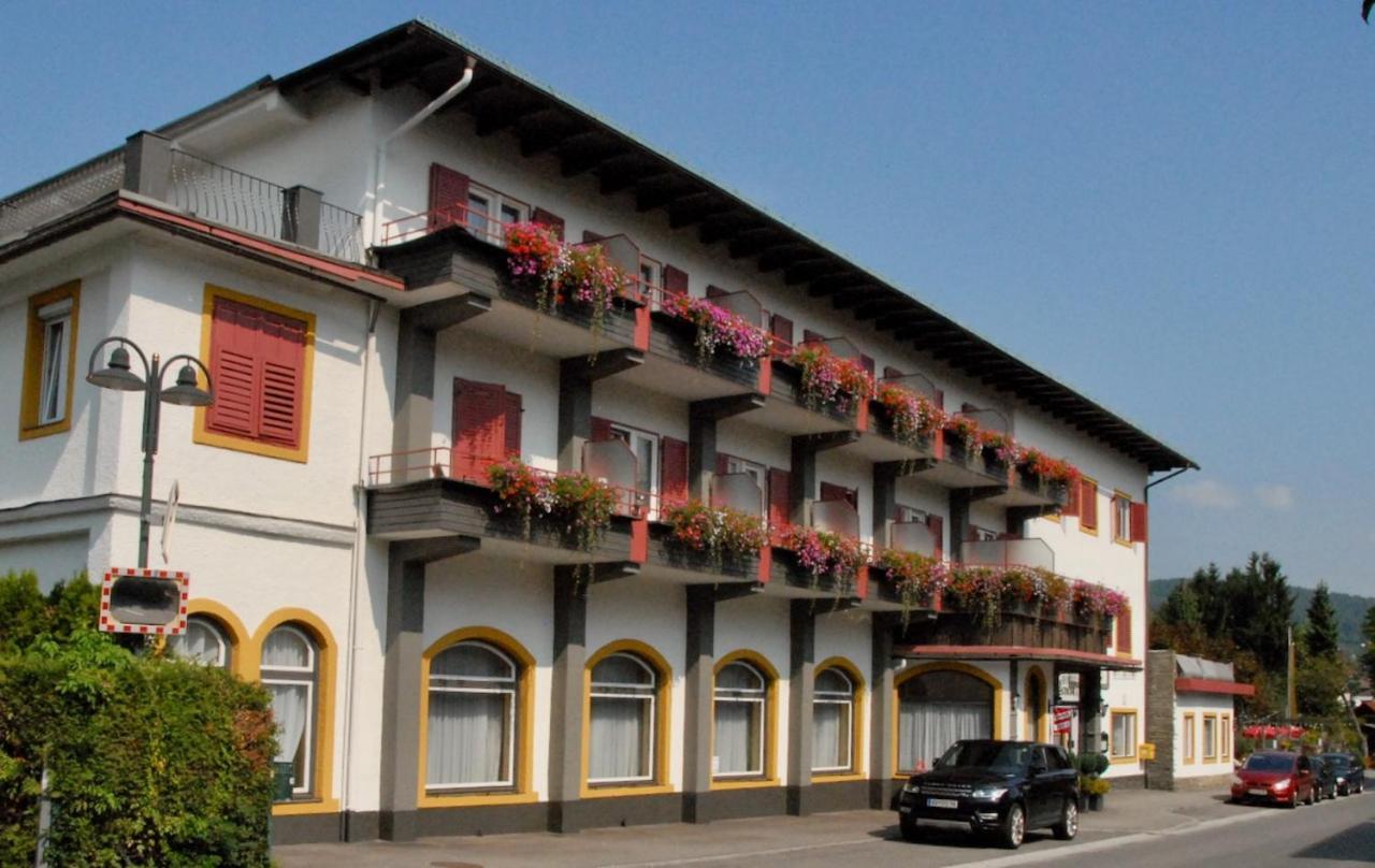 Hotel Velden Bacherlwirt เวลเดน อัม เวิร์ทเทอร์ซี ภายนอก รูปภาพ