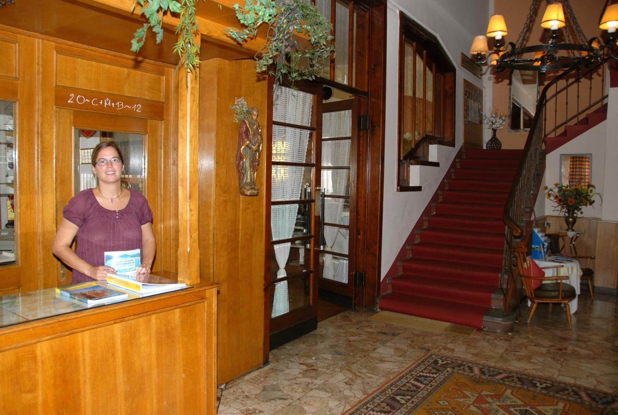 Hotel Velden Bacherlwirt เวลเดน อัม เวิร์ทเทอร์ซี ภายนอก รูปภาพ
