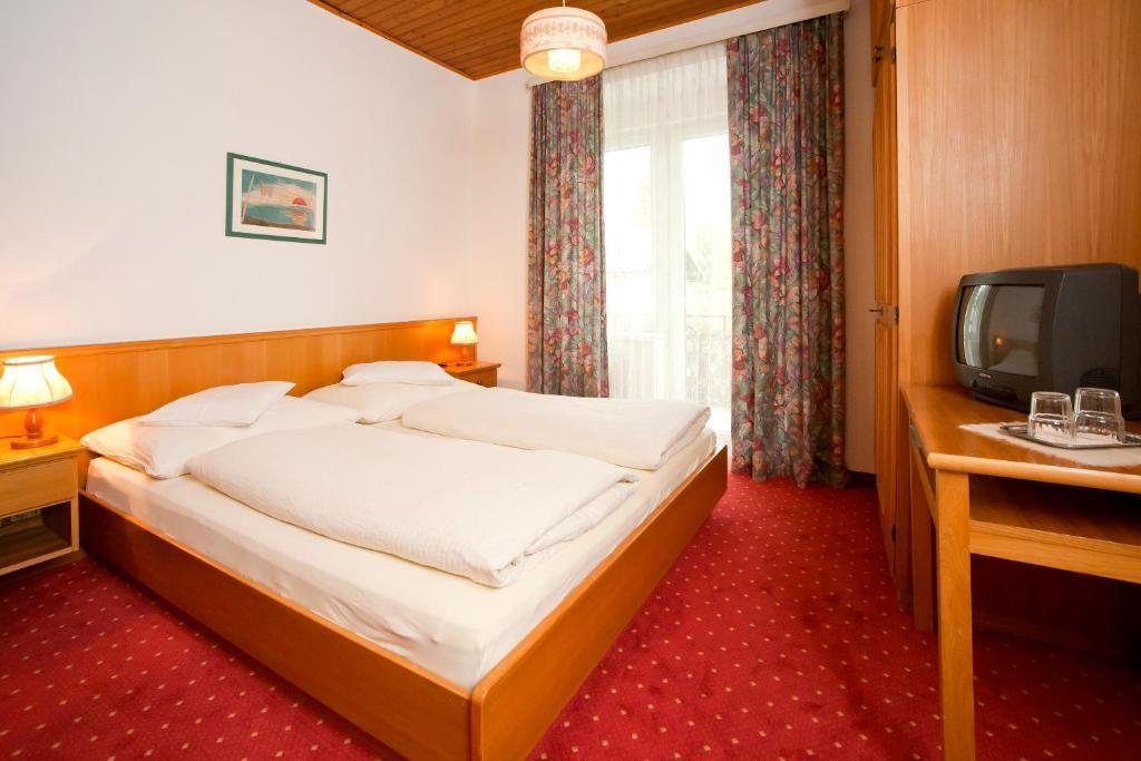 Hotel Velden Bacherlwirt เวลเดน อัม เวิร์ทเทอร์ซี ห้อง รูปภาพ